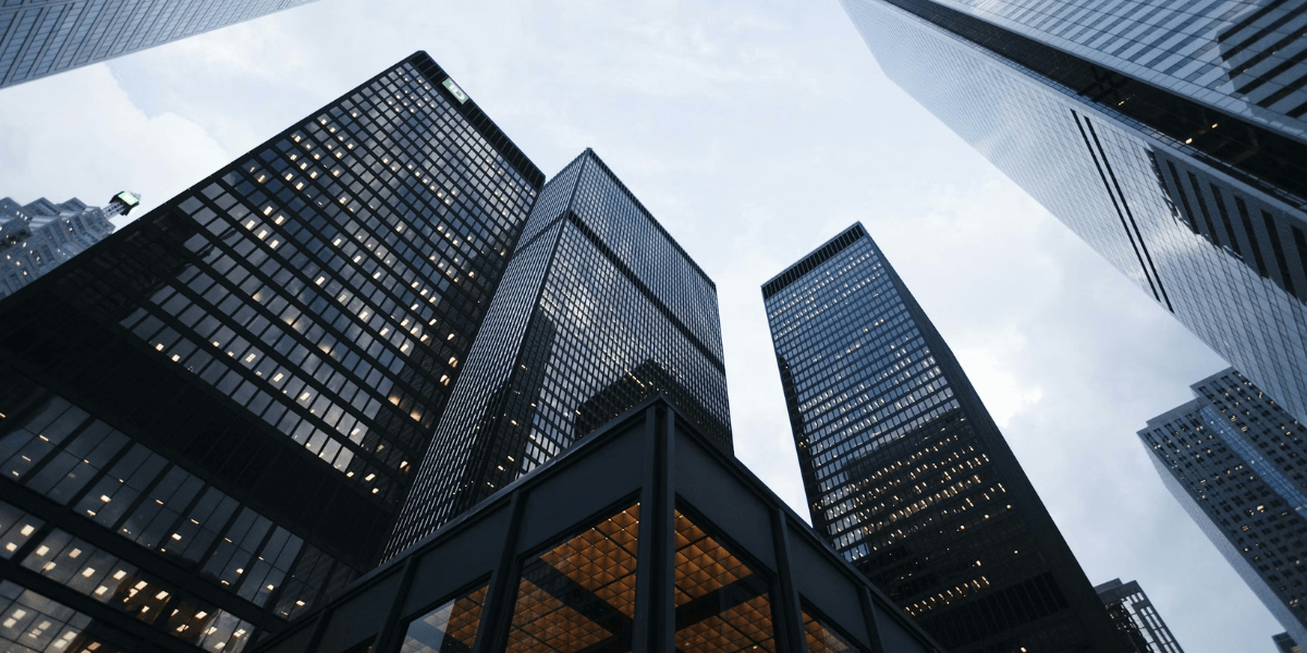 U.S. Commercial Real Estate Sees Gradual Recovery as Investment Activity Picks Up
