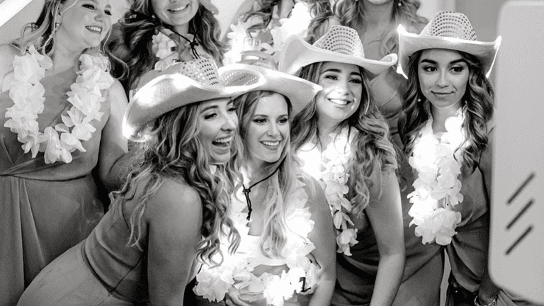 Social 9