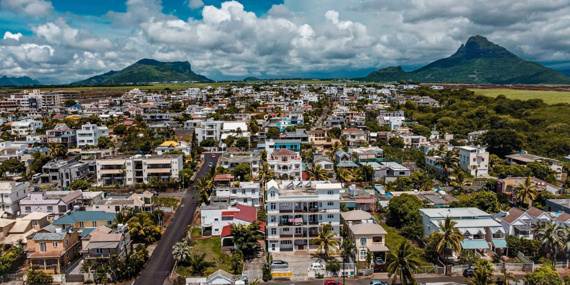 Housing Market Faces Challenges Amid High Mortgage Rates