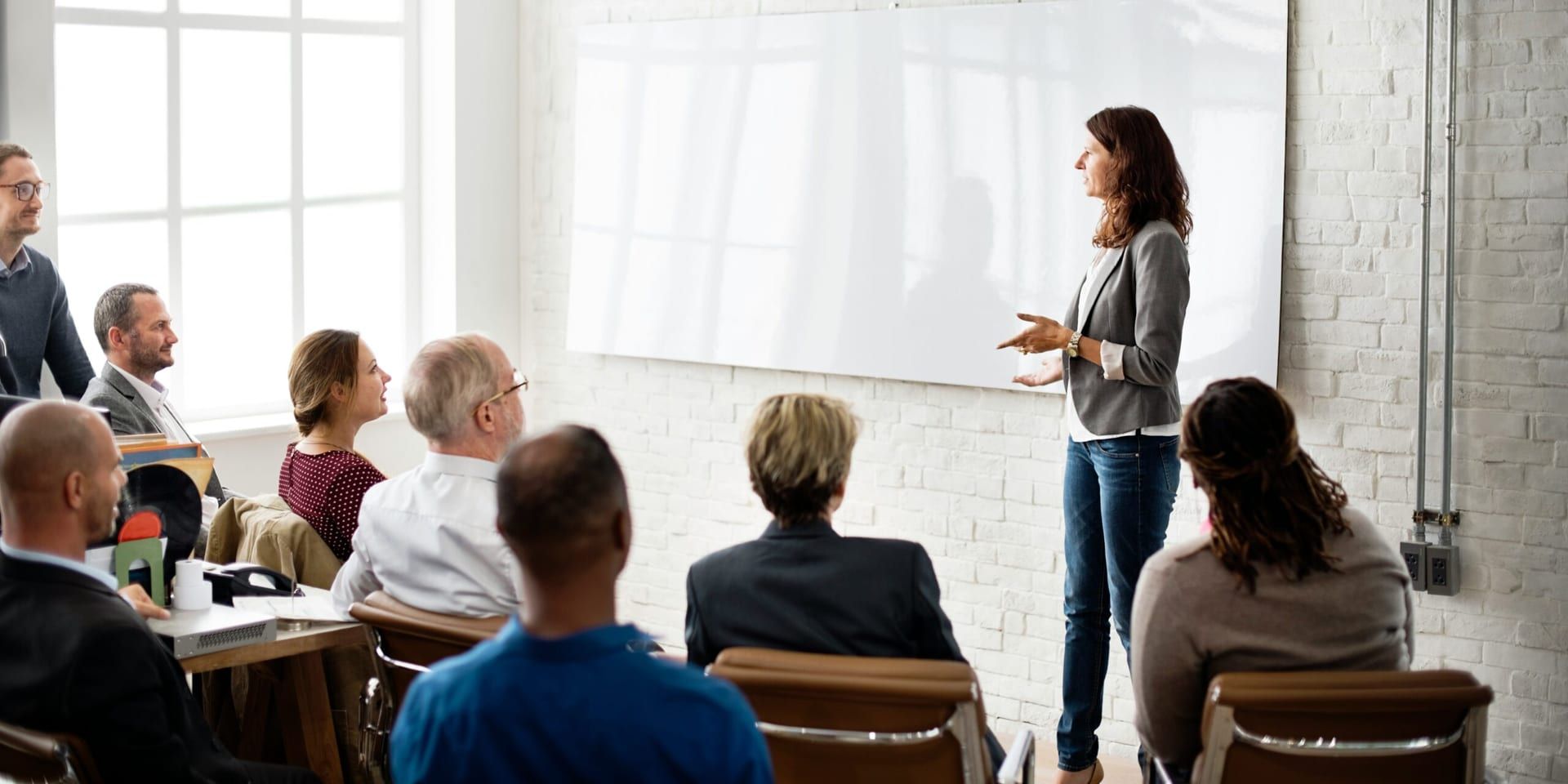 Real Estate Agent Training Seminar: Enhancing Skills for Success