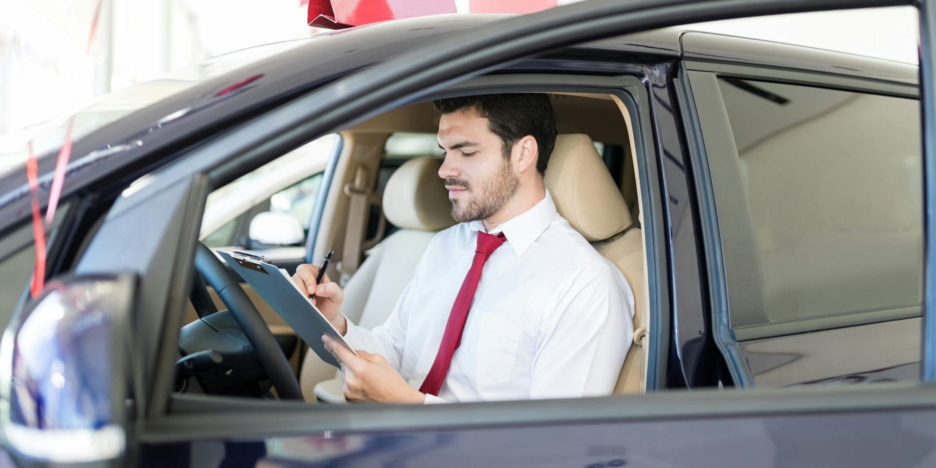 U.S. New Vehicle Sales Show Mixed Signals in June 2025