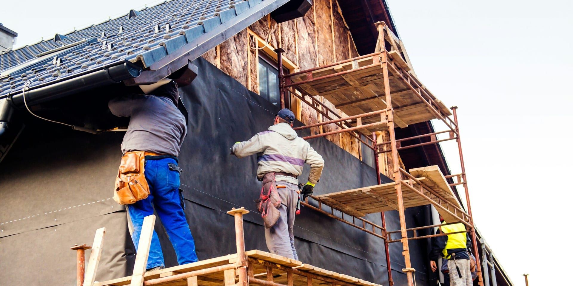 Home Improvement Industry Faces Challenges Amid Economic Uncertainty