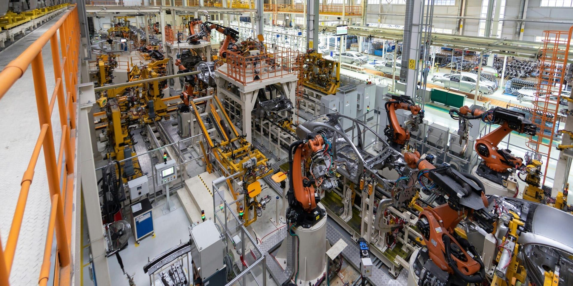 Industrial and Flex Spaces Lead Growth in U.S. Business Property Market