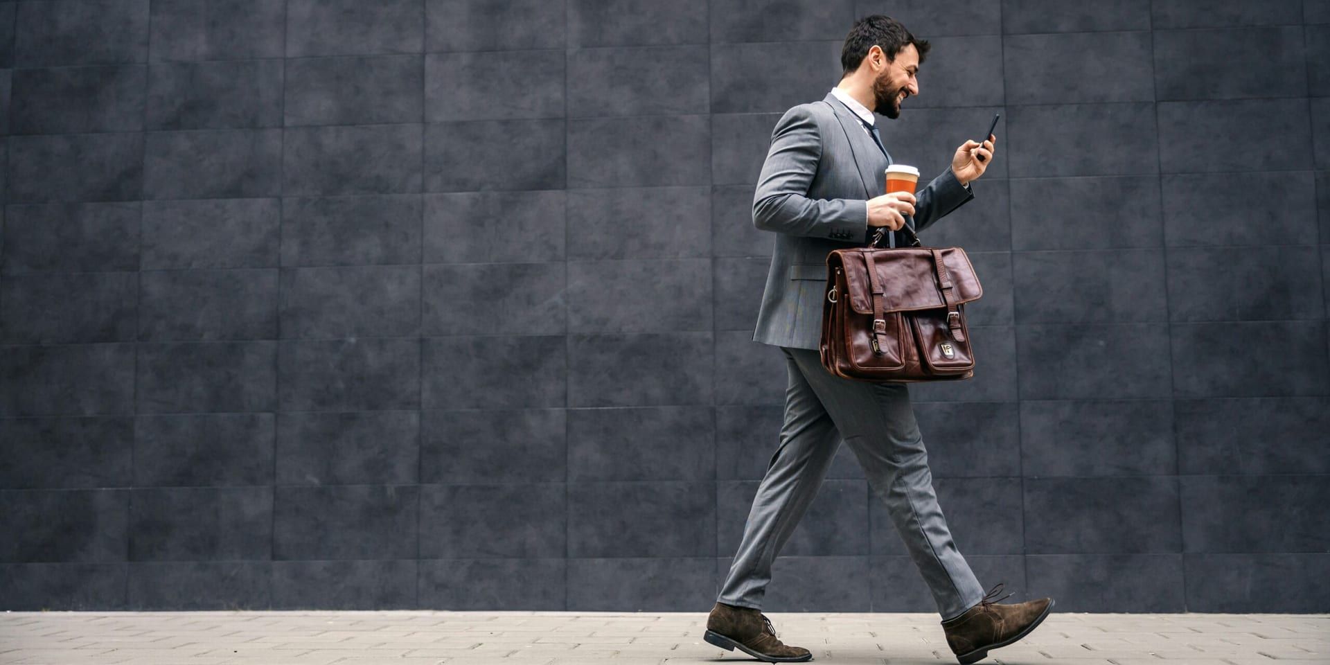 How Top Agents Are Navigating the Evolving Real Estate Market in 2025