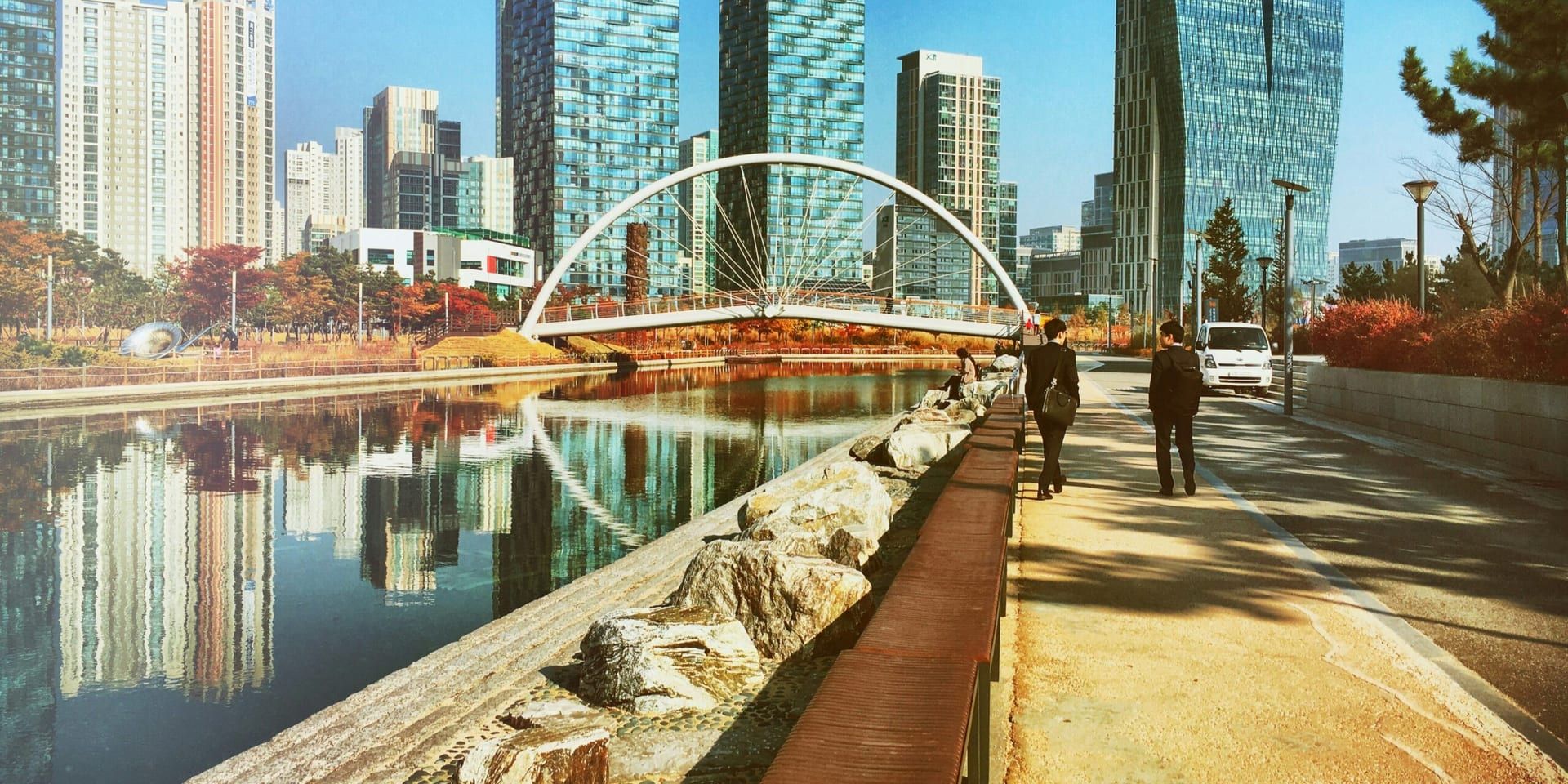 Chicago Breaks Ground on Ambitious Thompson Center Redevelopment, Aiming to Revive the Loop