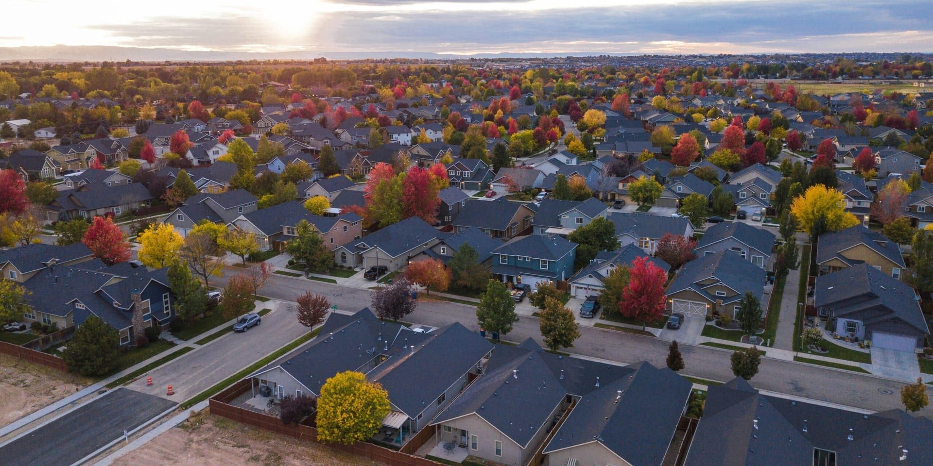 U.S. Housing Market Faces Challenges Amid High Mortgage Rates