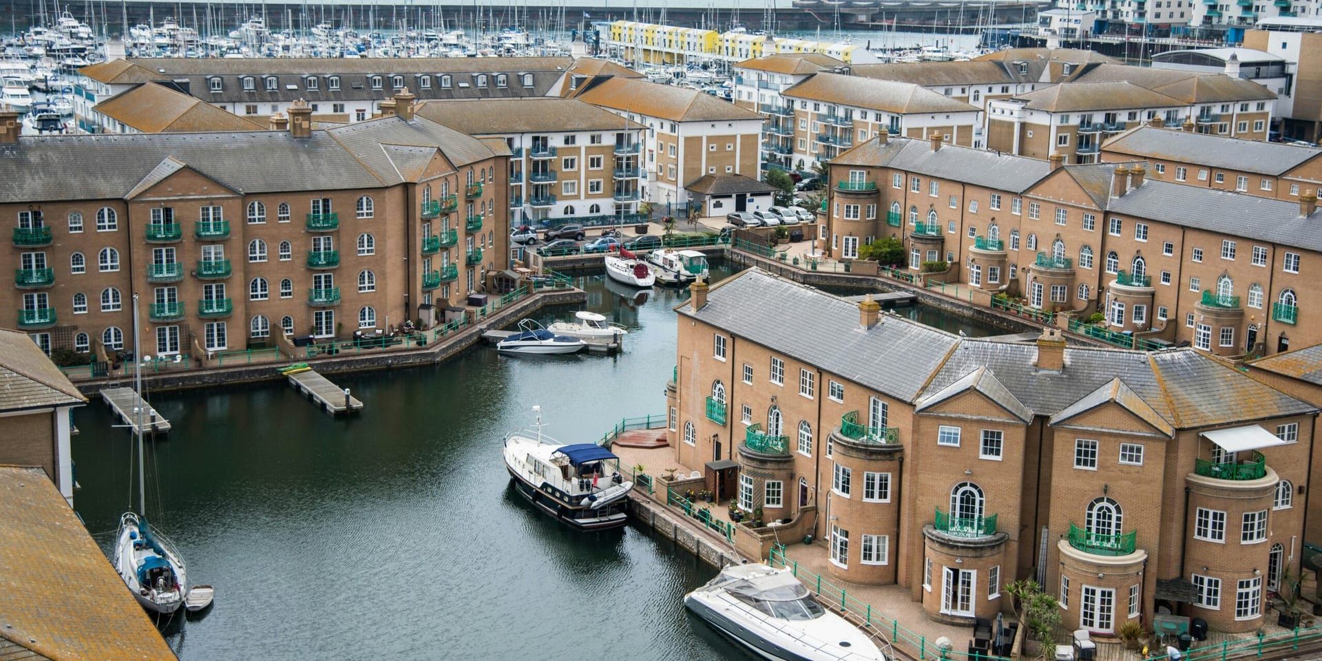 Surge in Short-Term Rentals Boosts Coastal Markets