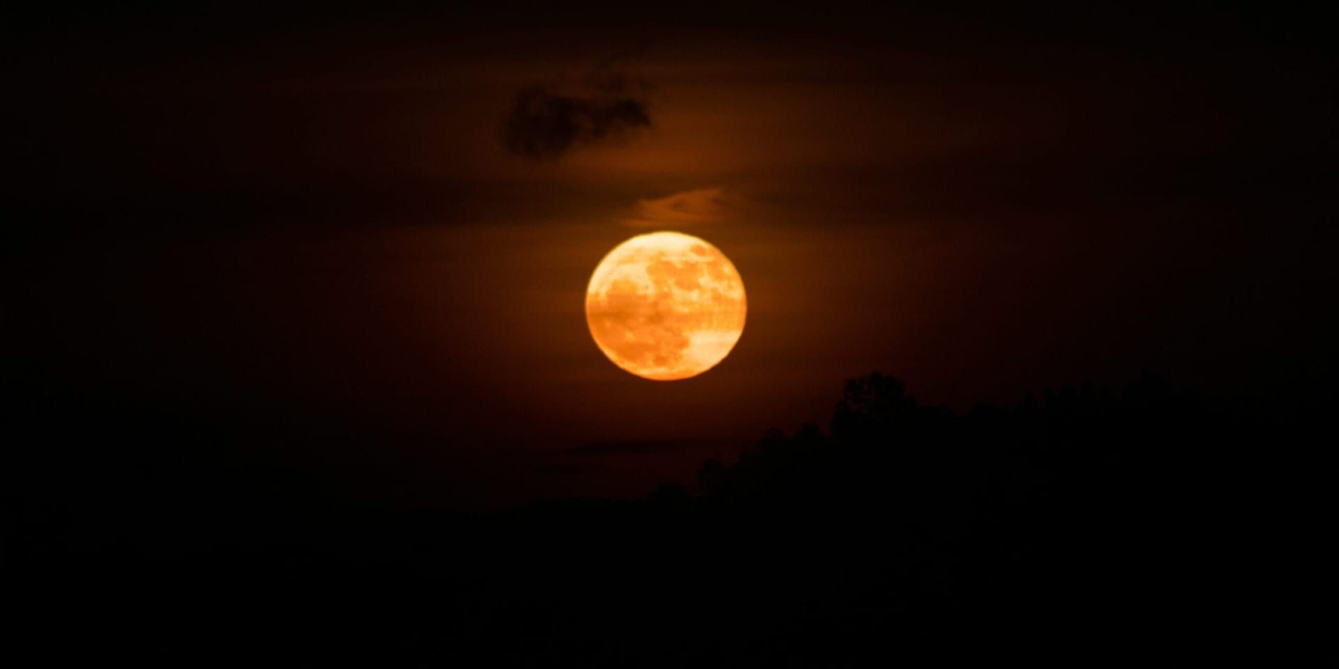 Harvest Supermoon Illuminates U.S. Skies on October 5, 2025