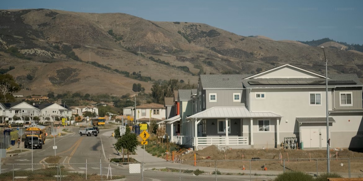 Data-Driven Insights Spotlight Neighborhood Shifts in Real Time