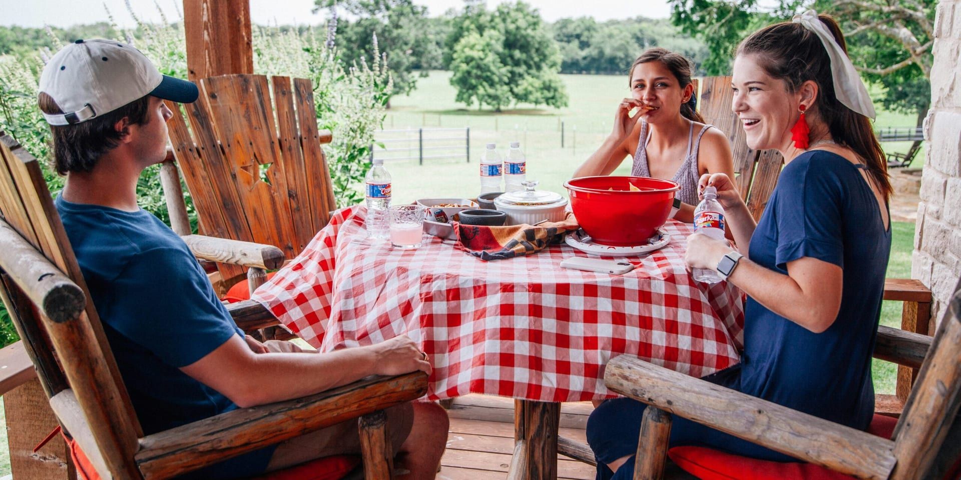Millions of U.S. Families Reimagine Thanksgiving — From Big Dinners to Cozy Home Celebrations