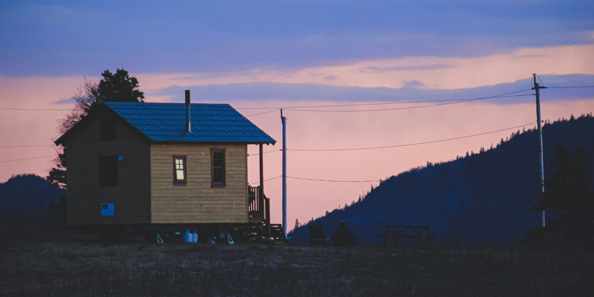 Off-Grid Living Gains Traction as Rural Mortgage Applications Surge