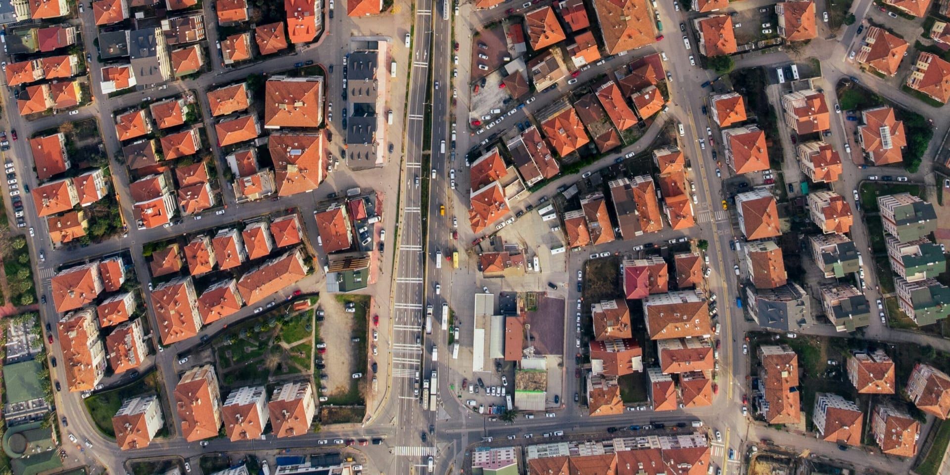Real Estate Agents Adapt to Summer Market Shifts in 2025